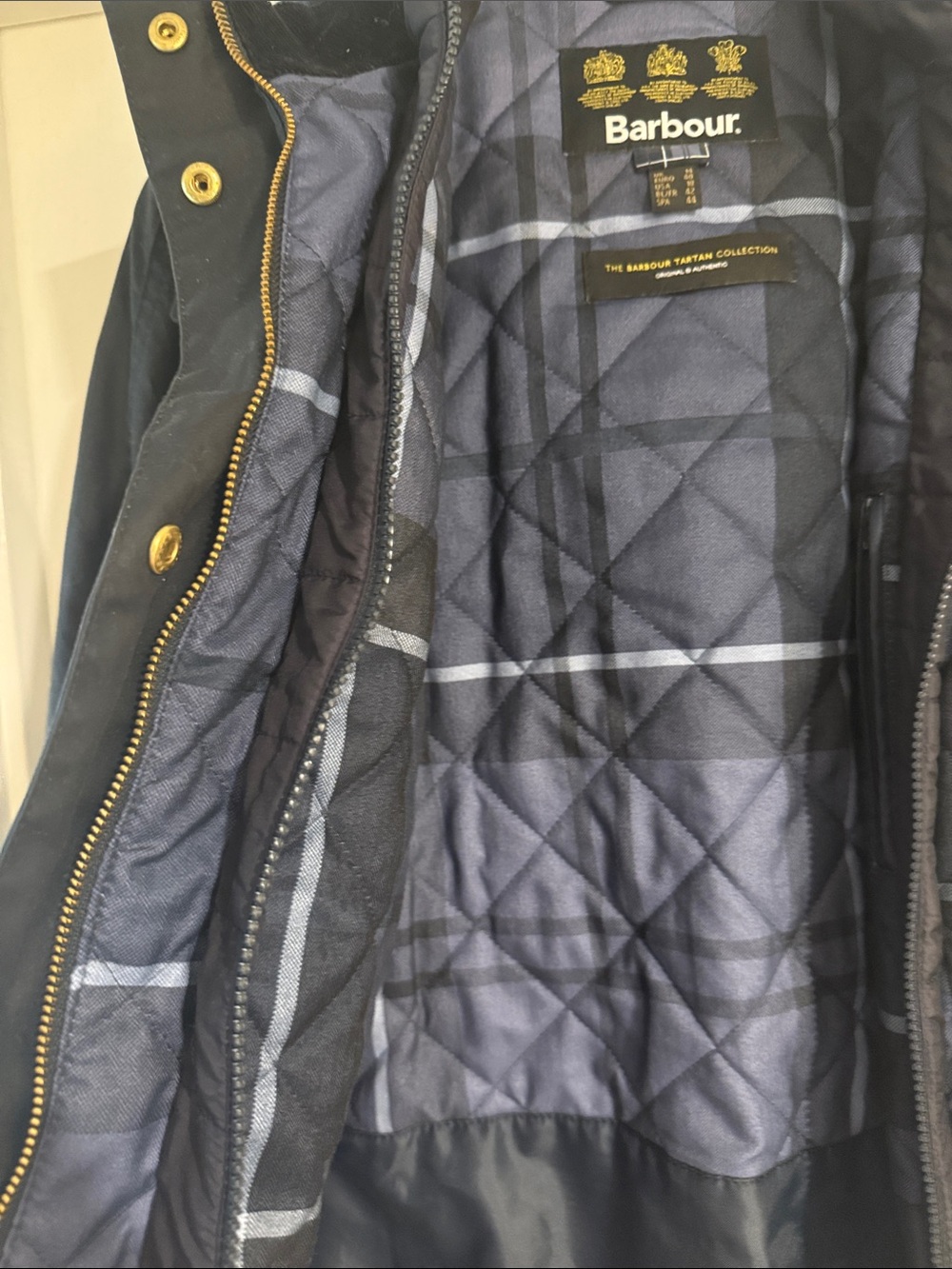 Barbour Women’s Navy Hooded Field Jacket (Una, Tartan Collection) - Picture 3 of 7